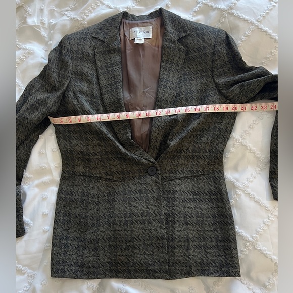 Oscar de la Renta houndstooth plaid olive green blazer skirt suit set - Picture 5 of 13